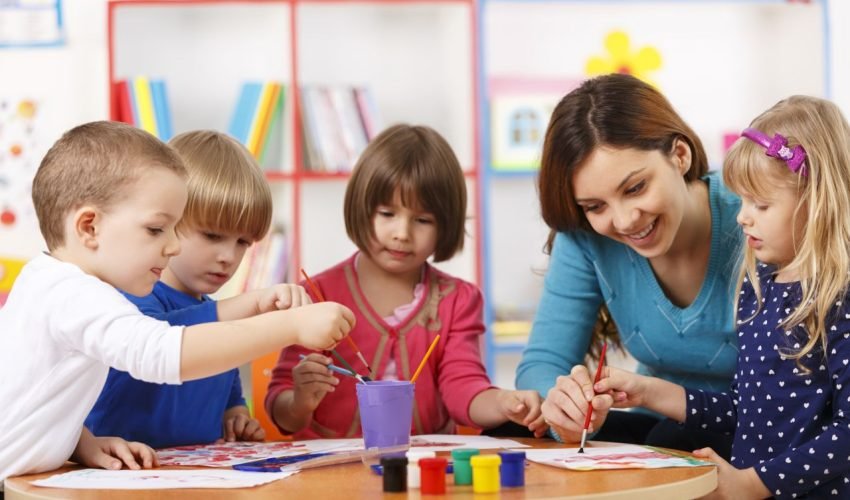 schoolchildrenteacher